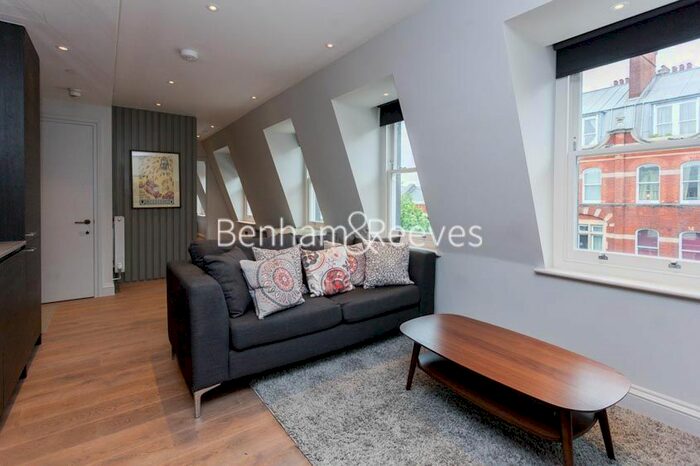 1 Bedroom Flat To Rent In Grays Inn Road, Bloomsbury, WC1X