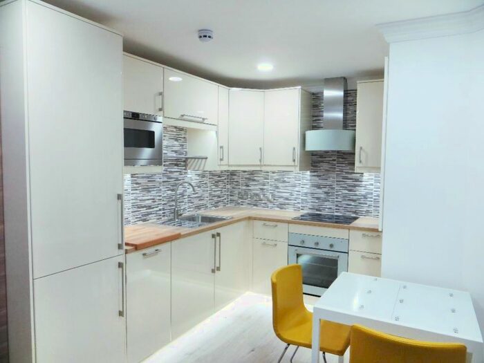 1 Bedroom Flat To Rent In Pearson Park, Hull, HU5