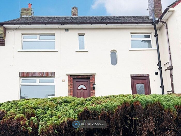 4 Bedroom Terraced House To Rent In Trent Road, Shaw, Oldham, OL2