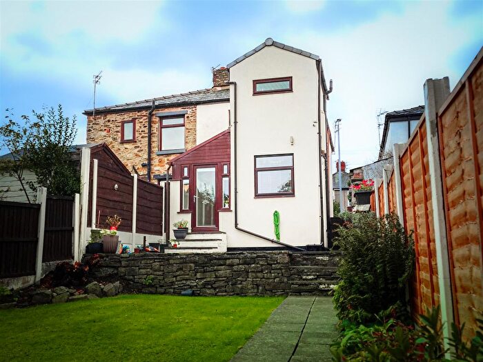 2 Bedroom Semi-detached House For Sale In Victoria Street, Hyde, SK14