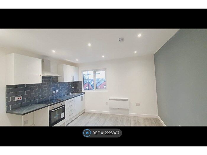 1 Bedroom Flat To Rent In Aston Road, Nuneaton, CV11