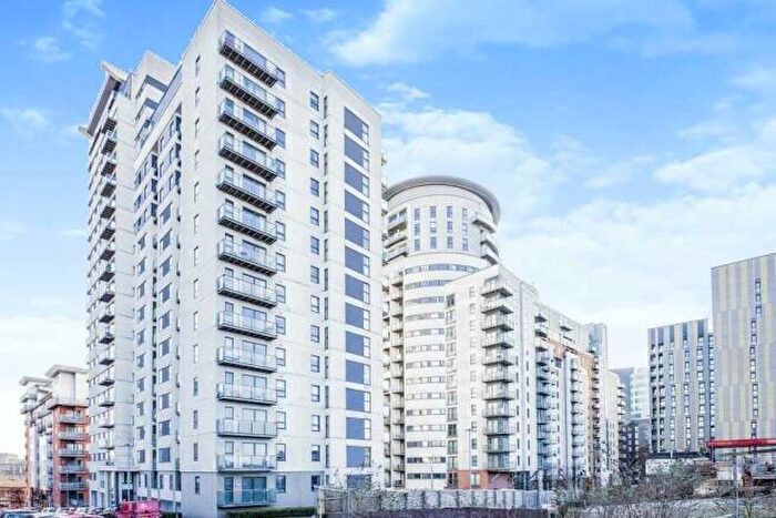 1 Bedroom Apartment To Rent In Britton House, Lord Street, Manchester, M4