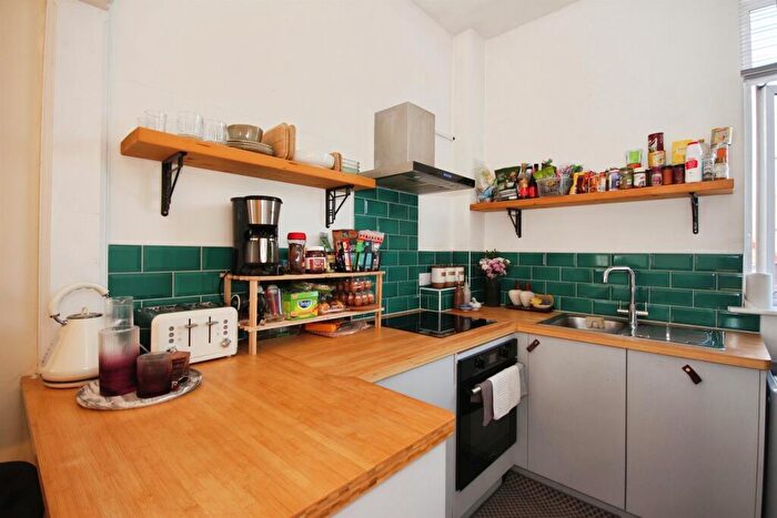 1 Bedroom Flat For Sale In Claremont Road, Leamington Spa, CV31