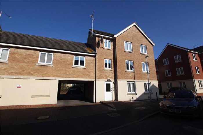 2 Bedroom Apartment To Rent In Padstow Road, Churchward, Swindon, SN2