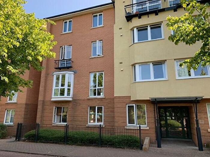 2 Bedroom Apartment To Rent In Messina House, Cardiff, CF10