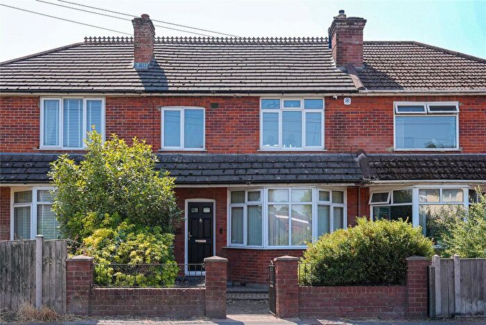 3 Bedroom Terraced House For Sale In Botley Road, North Baddesley, Southampton, Hampshire, SO52