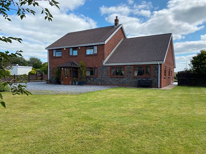 4 Bedroom Detached House For Sale In Camnant Road, Banwen, Neath, Neath Port Talbot., SA10