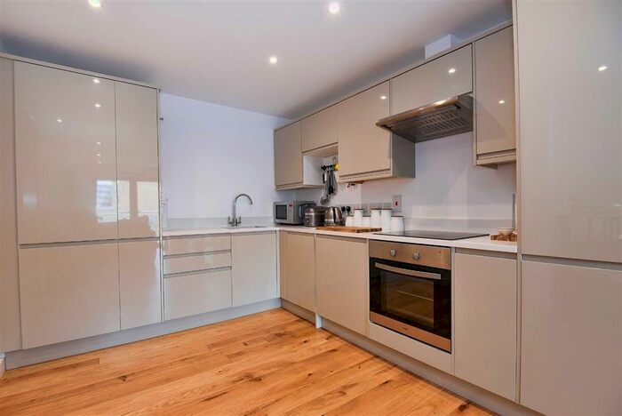 1 Bedroom Flat To Rent In C Lambton Road, Raynes Park, SW20