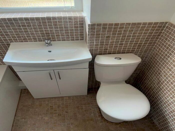1 Bedroom Flat To Rent In Turnsteads Drive, Cleckheaton, BD19