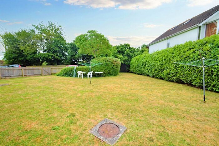 1 Bedroom Flat For Sale In Woodlands Court, Shirehampton, BS11