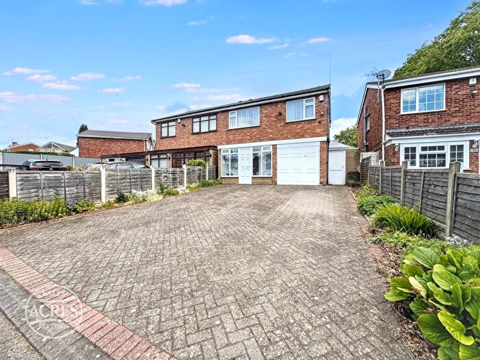 3 Bedroom Semi-Detached House For Sale In Spouthouse Lane, Great Barr, Birmingham, B43