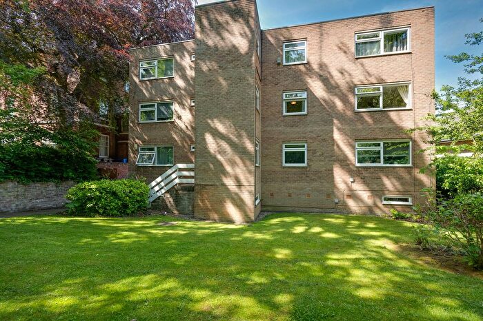 2 Bedroom Flat For Sale In Psalter Lane, Brincliffe, S11