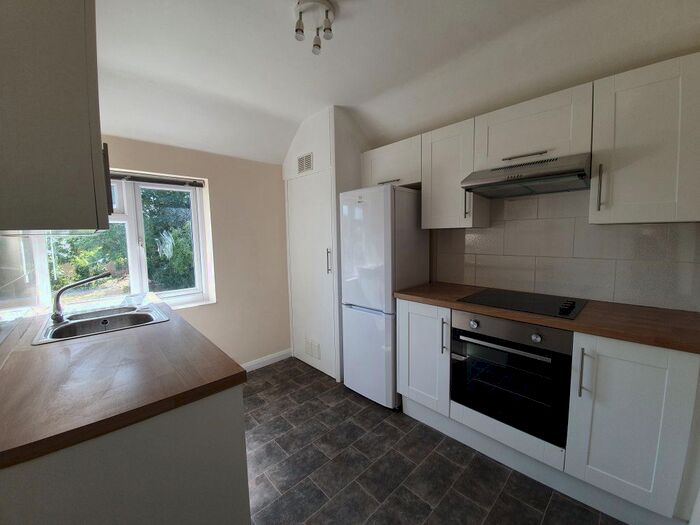 2 Bedroom Maisonette To Rent In St. Albans Road, Garston, Watford, WD25