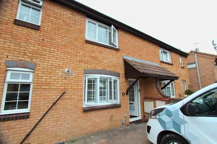 1 Bedroom Terraced House To Rent In Vincenzo Close, North Mymms, Hatfield, AL9