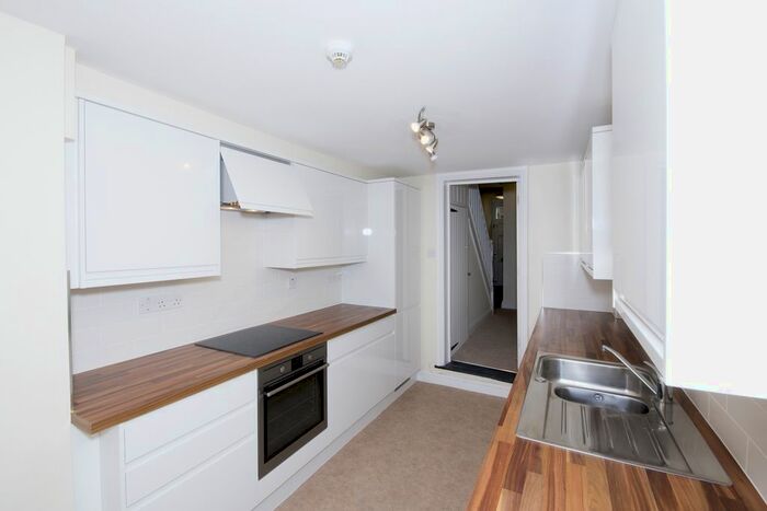 3 Bedroom Terraced House To Rent In Cowley Road, Oxford, OX4