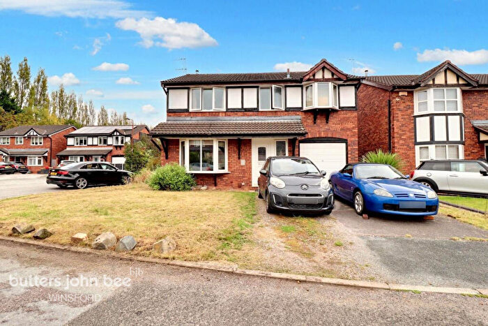4 Bedroom Detached House For Sale In Hawthorn Close, Winsford, CW7