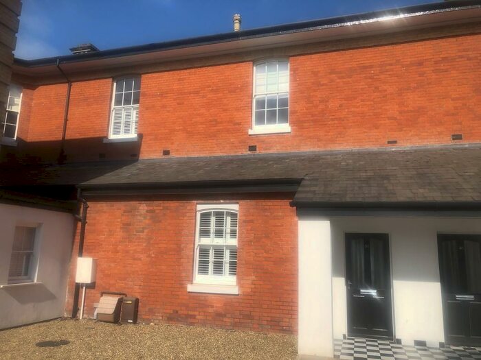 3 Bedroom Town House To Rent In Ribbans Park Road, Ipswich, IP3