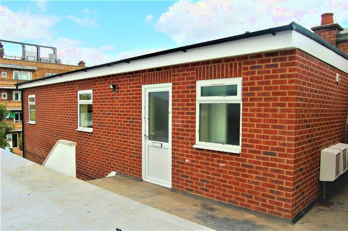 1 Bedroom Flat To Rent In Ballards Lane, Finchley, N3