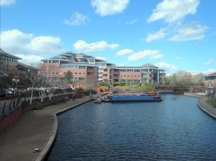 1 Bedroom Flat To Rent In Waterfront West, Brierley Hill, DY5