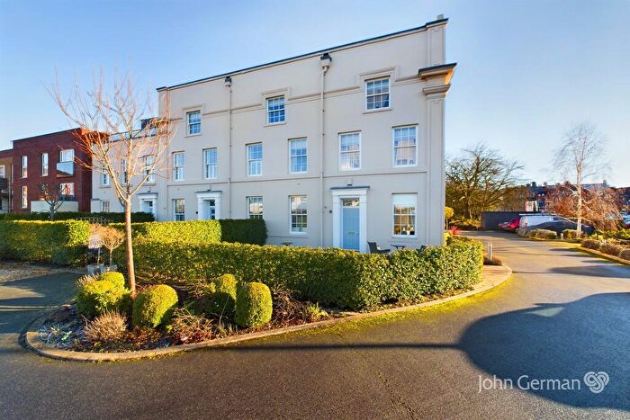 2 Bedroom Apartment For Sale In Green Hall, Lichfield Road, ST17