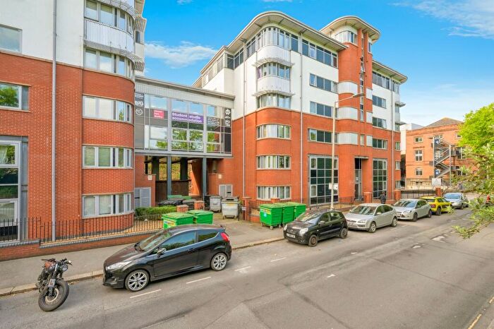 1 Bedroom Flat For Sale In Central Park Towers, Central Park Avenue, Plymouth, PL4