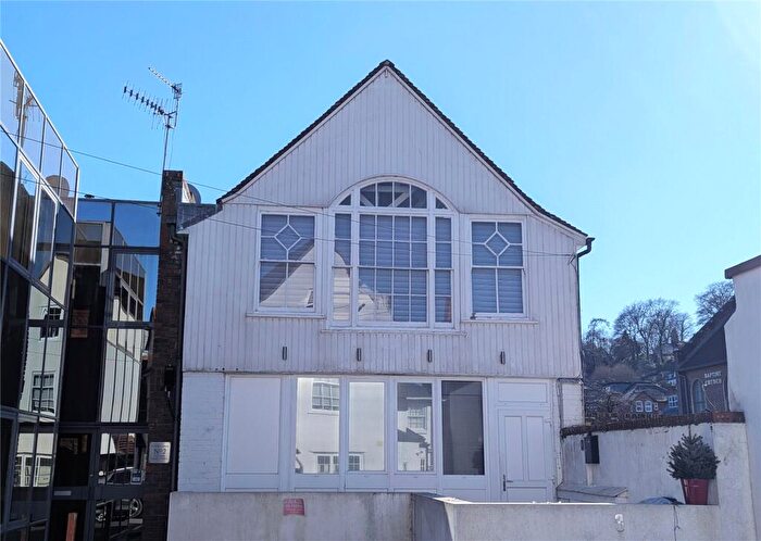 1 Bedroom Apartment For Sale In Wharf Street, Godalming, Surrey, GU7