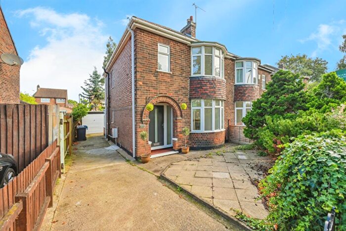 3 Bedroom Semi-Detached House For Sale In Nottingham Road, Spondon, Derby, DE21