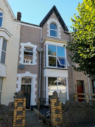 2 Bedroom Flat To Rent In Eaton Crescent, Uplands, Swansea, SA1