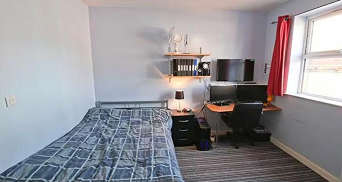 1 Bedroom Flat To Rent In Radmoor House, Radmoor Road, Loughborough, LE11