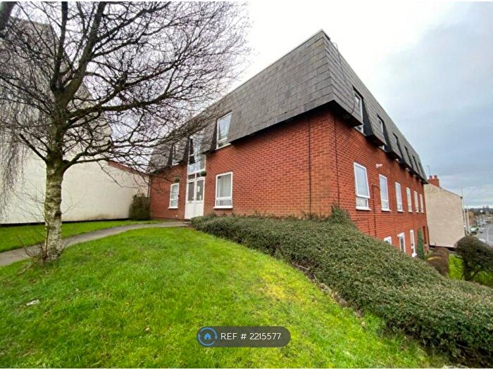 1 Bedroom Flat To Rent In Bourne House, Bilston, WV14