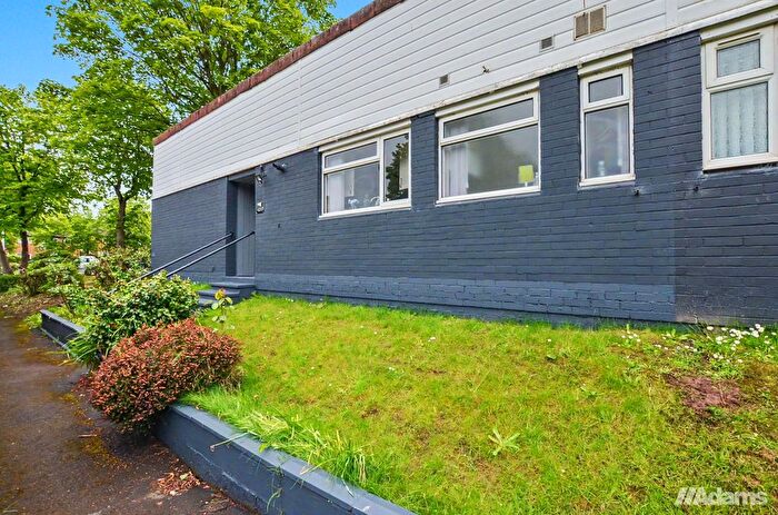 3 Bedroom Bungalow For Sale In Primrose Close, Runcorn, WA7