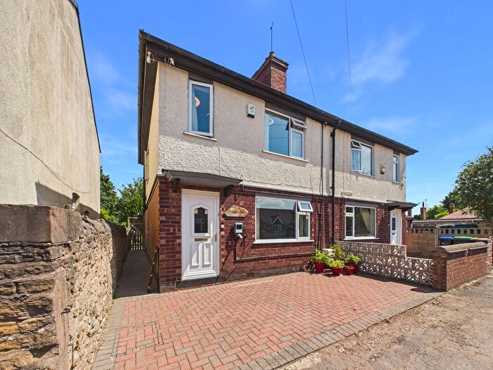 3 Bedroom Semi-Detached House For Sale In West Hill, Sutton In Ashfield, Nottinghamshire, NG17