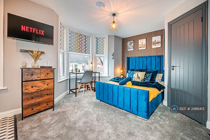 Studio To Rent In Haydon, Swindon, SN25