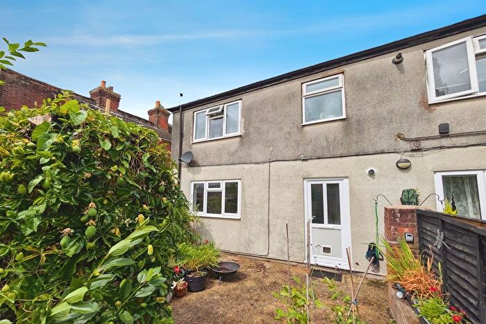 1 Bedroom Flat To Rent In Clarendon Road, Southampton, SO16