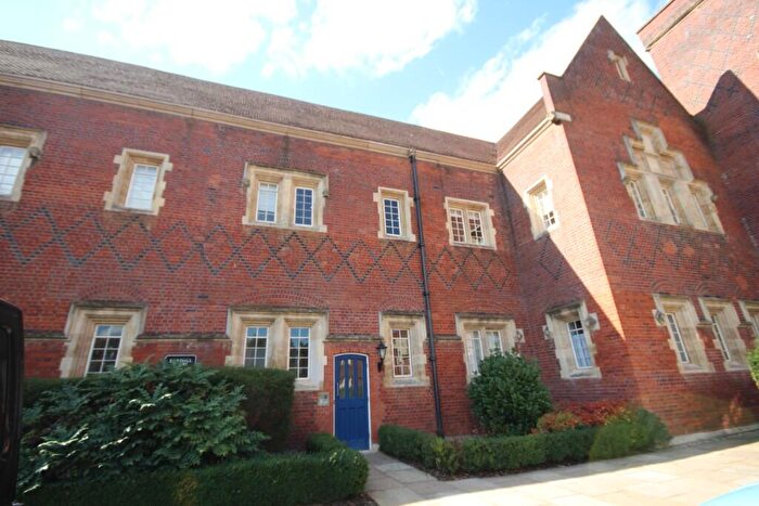 1 Bedroom Flat To Rent In The Galleries, Brentwood, Essex, CM14