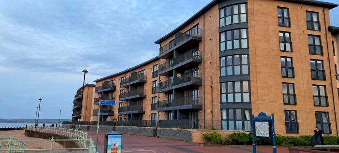 3 Bedroom Flat To Rent In Bridge Street, Portobello, Edinburgh, EH15