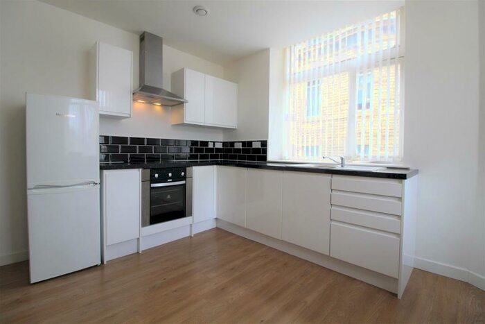 2 Bedroom Apartment To Rent In , Sunbridge Road, Bradford, BD1