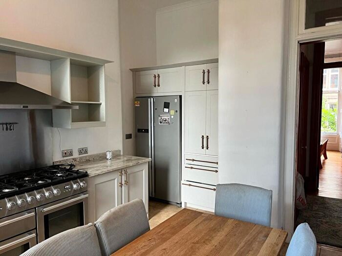 3 Bedroom Flat To Rent In Main Door, Wilton Street, North Kelvinside, Glasgow, G20