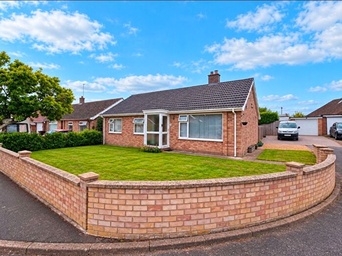 3 Bedroom Detached Bungalow For Sale In Westfields, Narborough, PE32