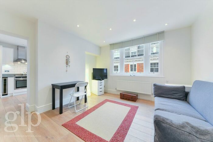 2 Bedroom Semi-Detached House To Rent In Mercer Street, London, WC2H