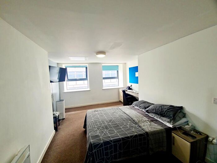 1 Bedroom Flat For Sale In Spaniel Row, Nottingham, NG1