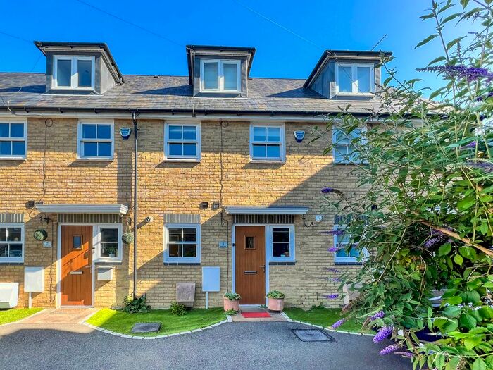 3 Bedroom Terraced House To Rent In Phoenix Court, Ware, SG12