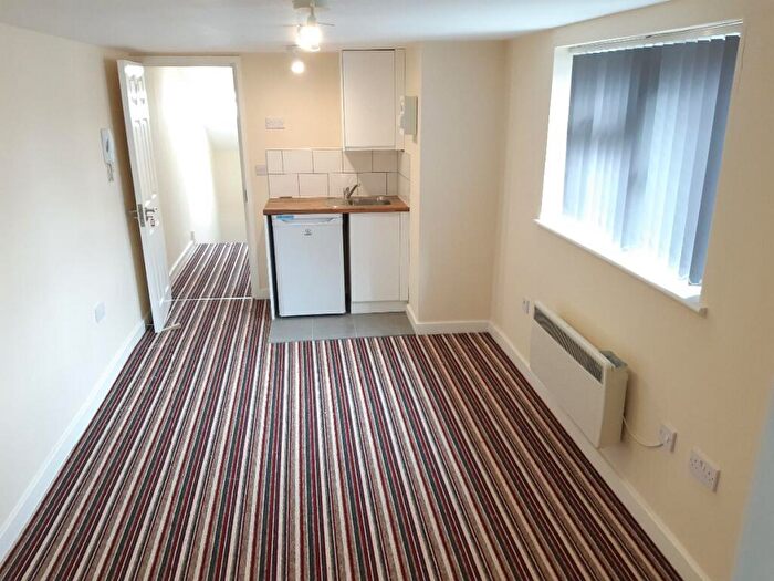 Studio To Rent In Murillo Road, London, SE13