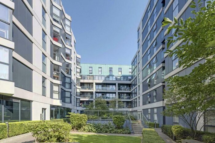 1 Bedroom Flat To Rent In Dance Square, Old Street, EC1V