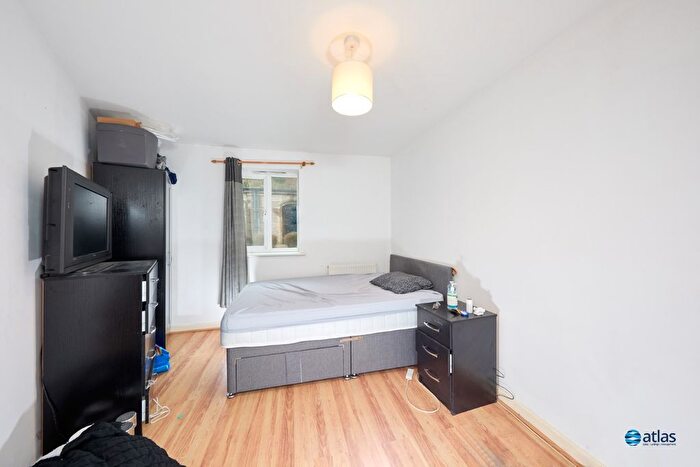 2 Bedroom Flat For Sale In Ellerman Road, Brunswick Dock, L3