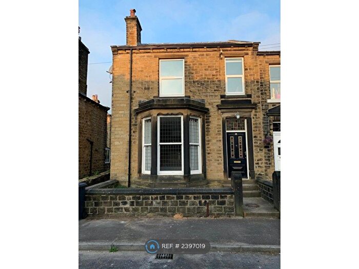 3 Bedroom End Of Terrace House To Rent In Union Street, Slaithwaite, Huddersfield, HD7