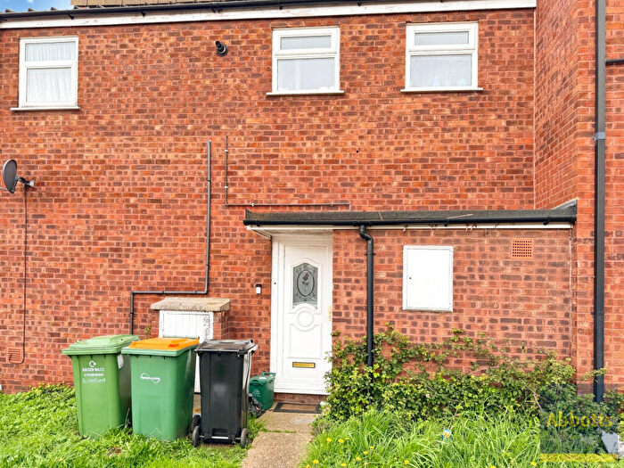 3 Bedroom House To Rent In Westfield, Basildon, SS15