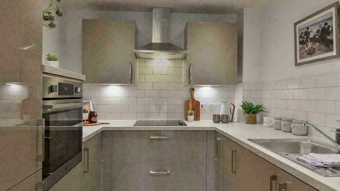 2 Bedroom Apartment For Sale In London Road, Basingstoke, Hampshire, RG21