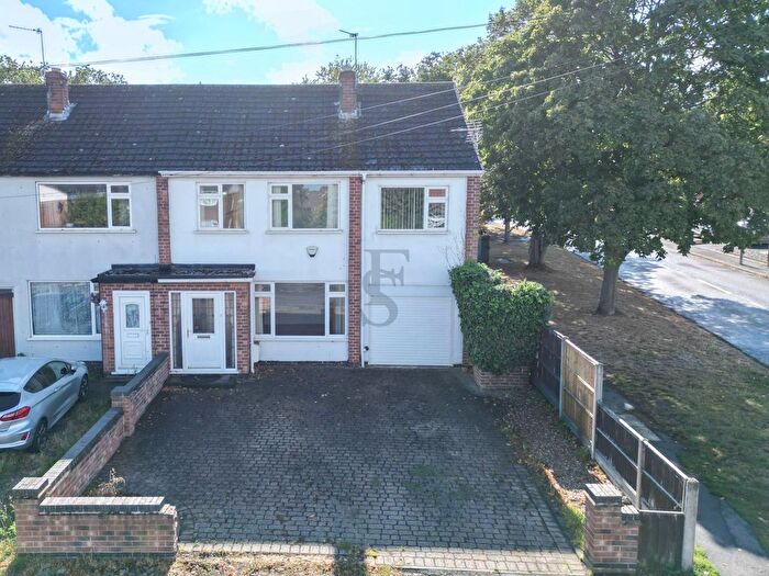 4 Bedroom Semi-Detached House For Sale In Anson Road, Shepshed, LE12