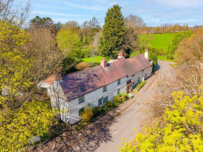 5 Bedroom Detached House For Sale In Manor Road, Easthorpe, NG13